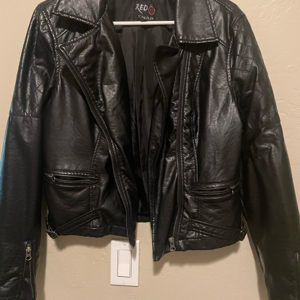 Faux Leather/Cropped Motorcycle Jacket